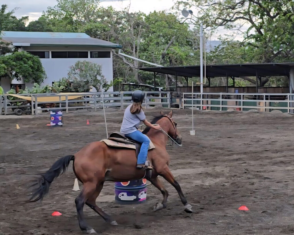 Leon School - Brianna González