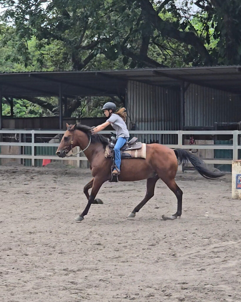 Leon School - Brianna González