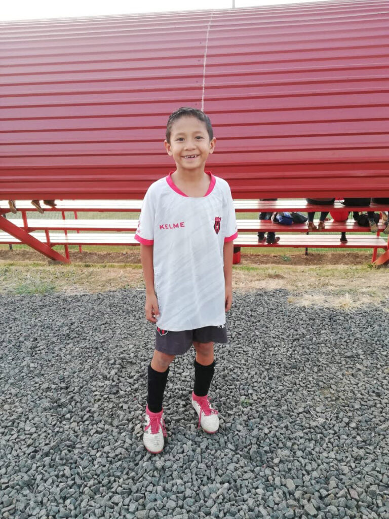 Leon School - Kristopher Barrantes