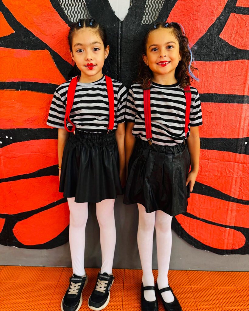 Leon School - Teatro - Pequeñas actrices, grandes talentos